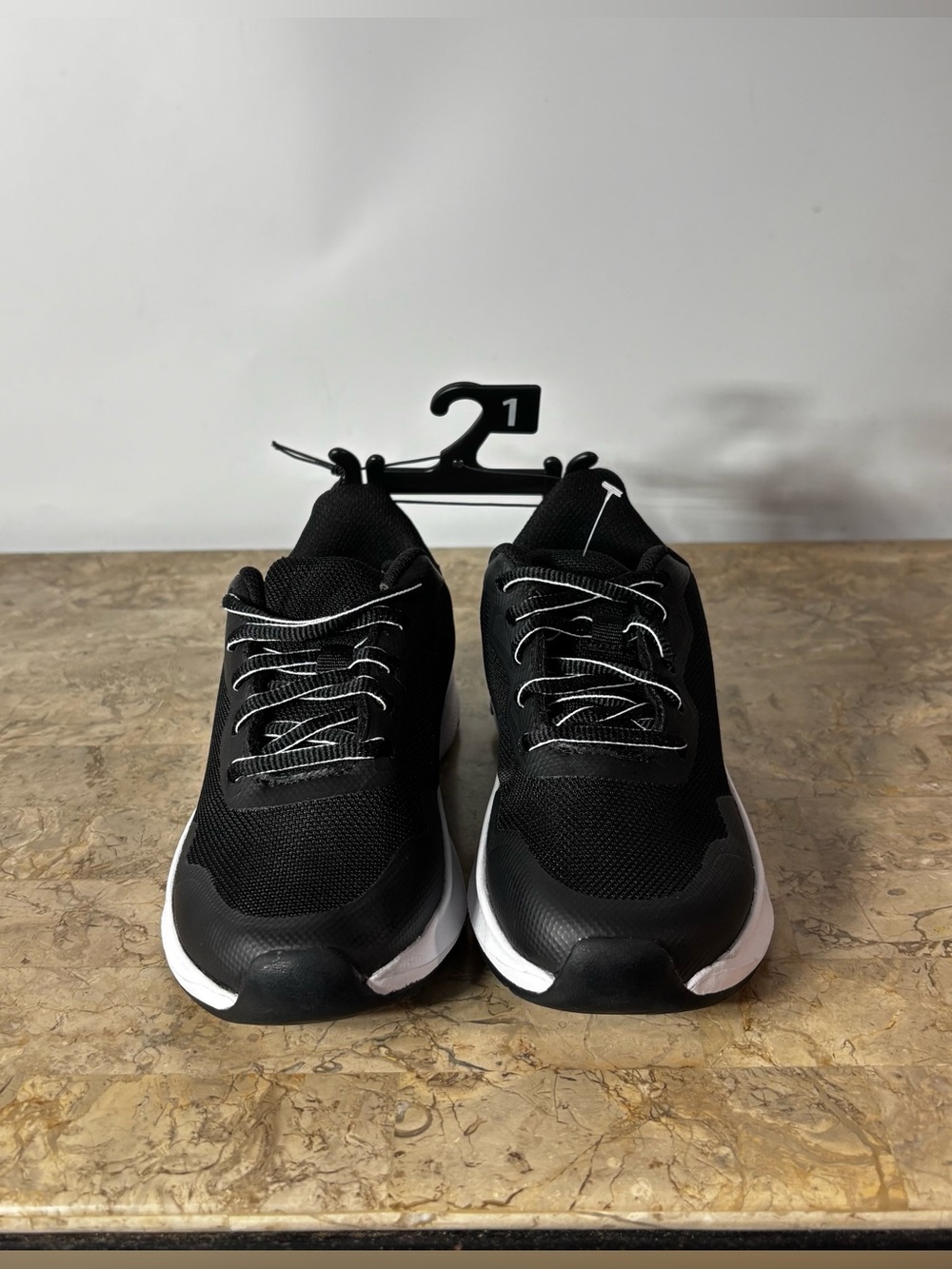 Boys Athletic Works Mesh Sneakers Size 1